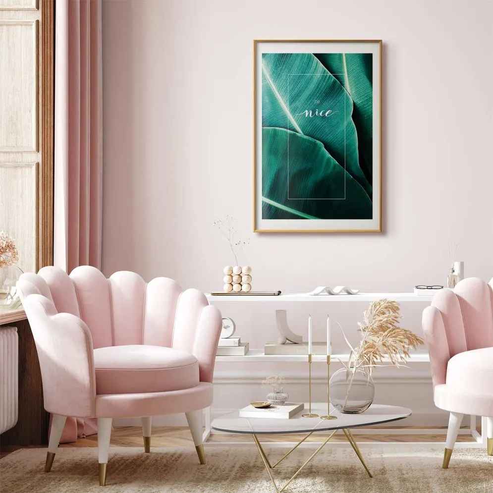 Plakat Be nice 60x90 cm z ramą złotą z marginesem | MIRAT.