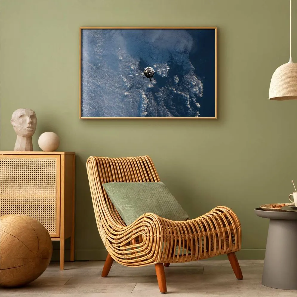 Plakat Błękitna planeta 60x40 cm z ramą złotą bez marginesu | MIRAT.