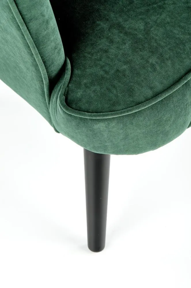 Fotel do salonu DELGADO VELVET ciemnozielony na drewnianych nogach | MIRAT. styl LOFT