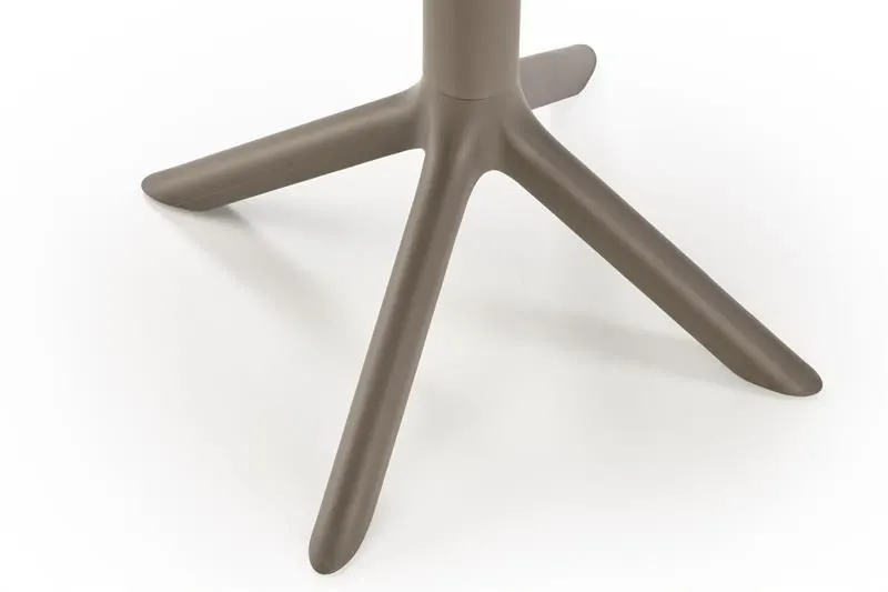 Stolik ogrodowy CALVO 60x60 khaki z tworzywa PVC do ogródka restauracyjnego I sklep meblowy MIRAT.