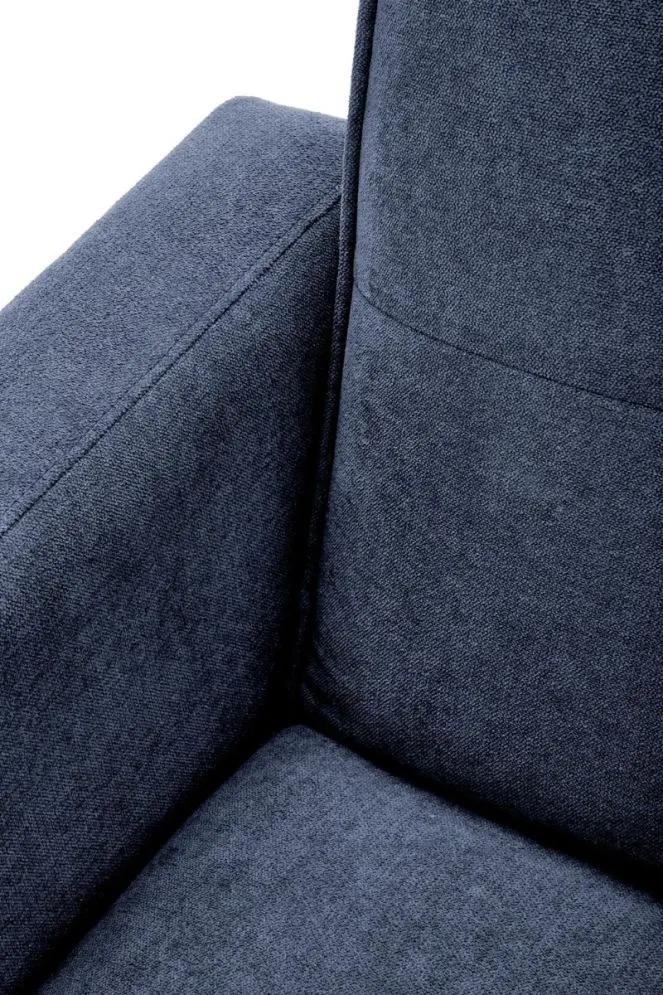 Sofa rozkładana CORNELIUS niebieska na drewnianych nogach I sklep meblowy MIRAT.