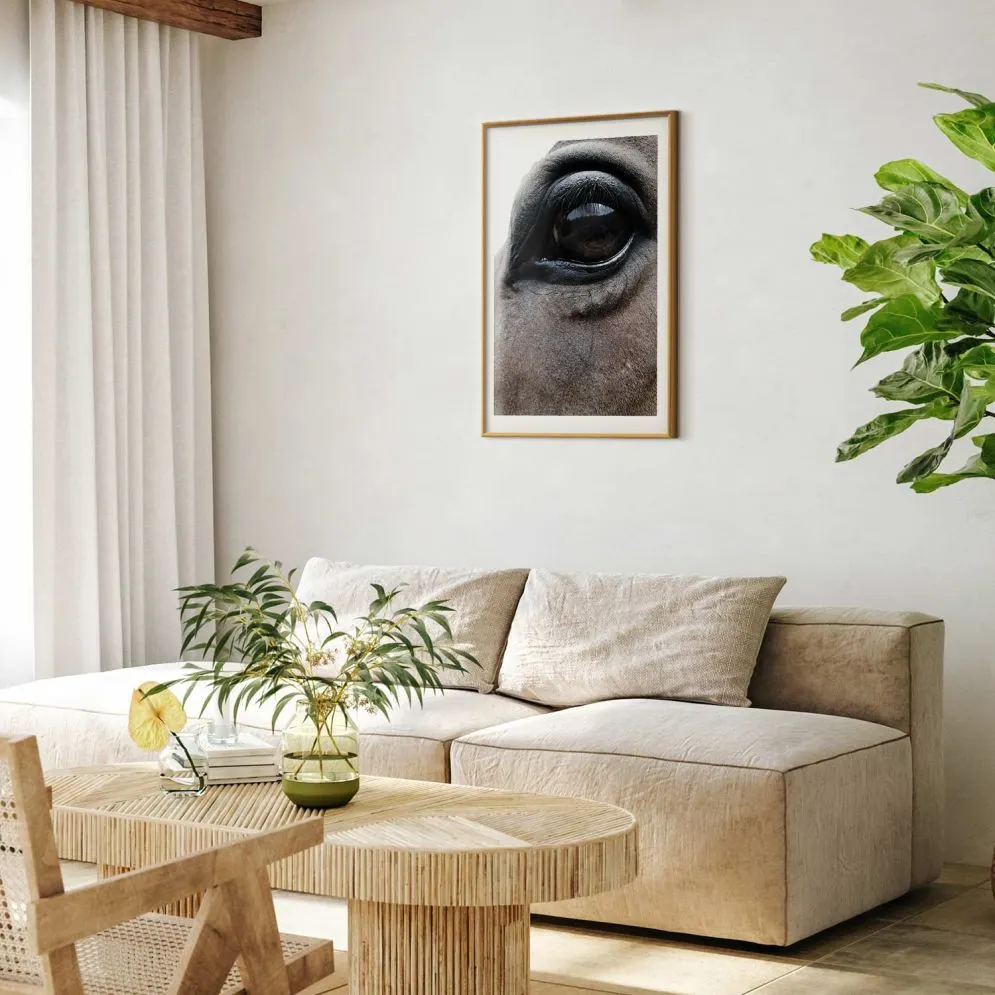 Plakat Szczere oczy 21x30 cm z ramą złotą z marginesem | MIRAT.