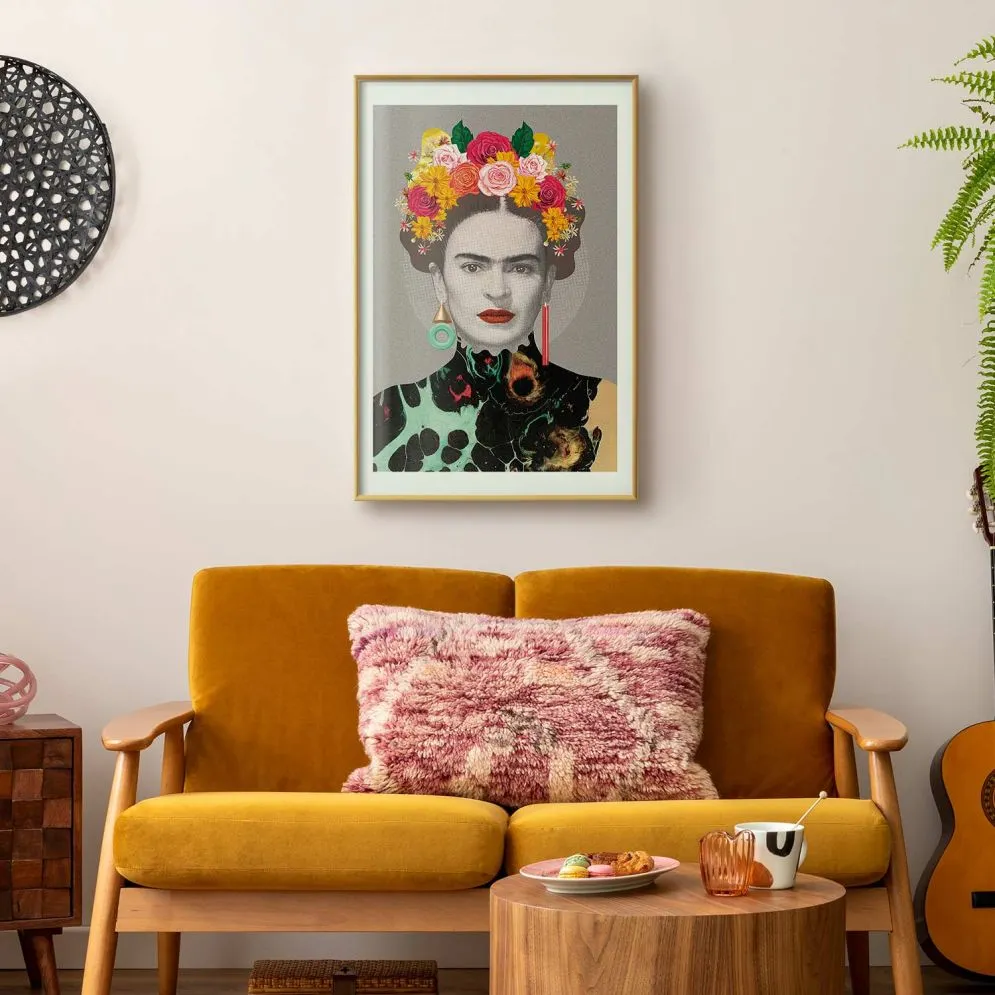 Plakat Majestatyczna Frida 21x30 cm z ramą złotą z marginesem | MIRAT.