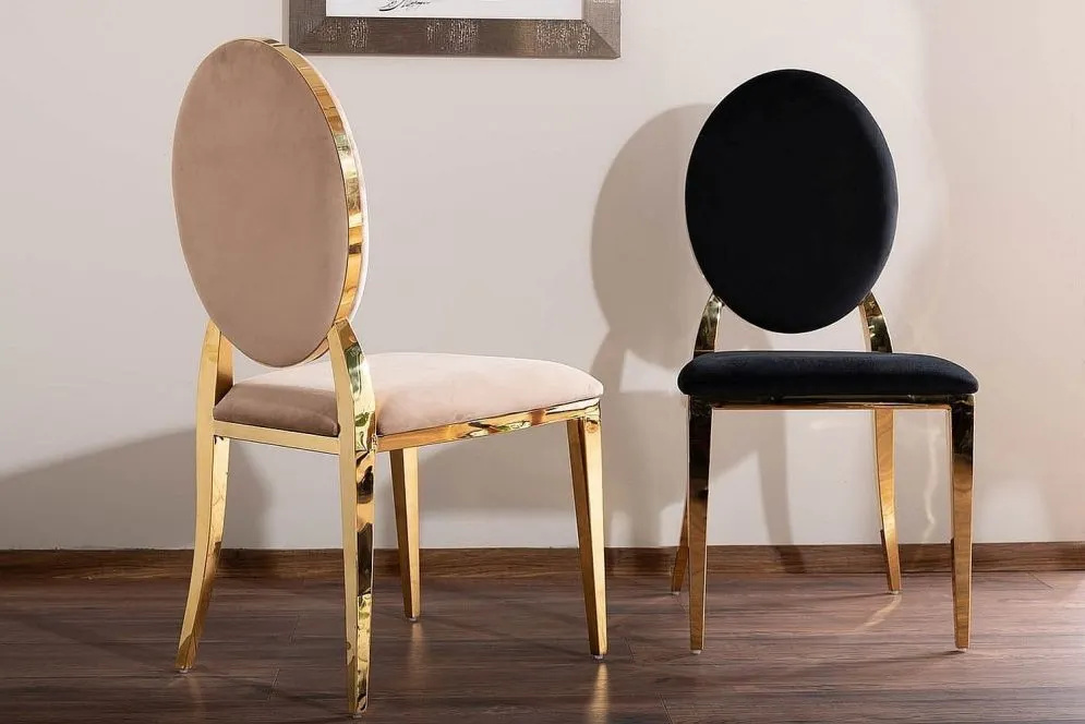 Krzesło glamour King Velvet beżowe na złotych nogach do salonu | MIRAT styl GLAMOUR