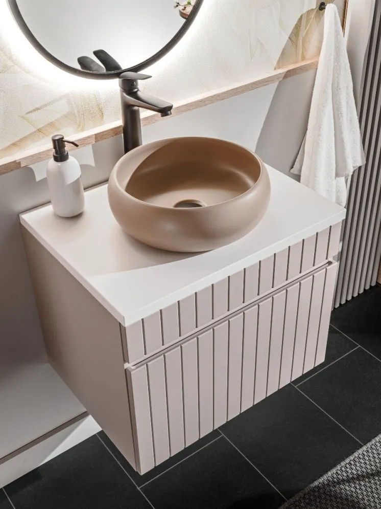 Szafka pod umywalkę ICONIC CASHMERE 82 60cm beżowa z ryflowanymi frontami I sklep meblowy MIRAT. styl RYFLOWANY