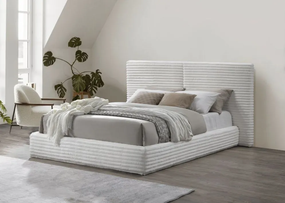 Łóżko MADERA 160x200 kremowe z wysokim wezgłowiem I sklep meblowy MIRAT.
