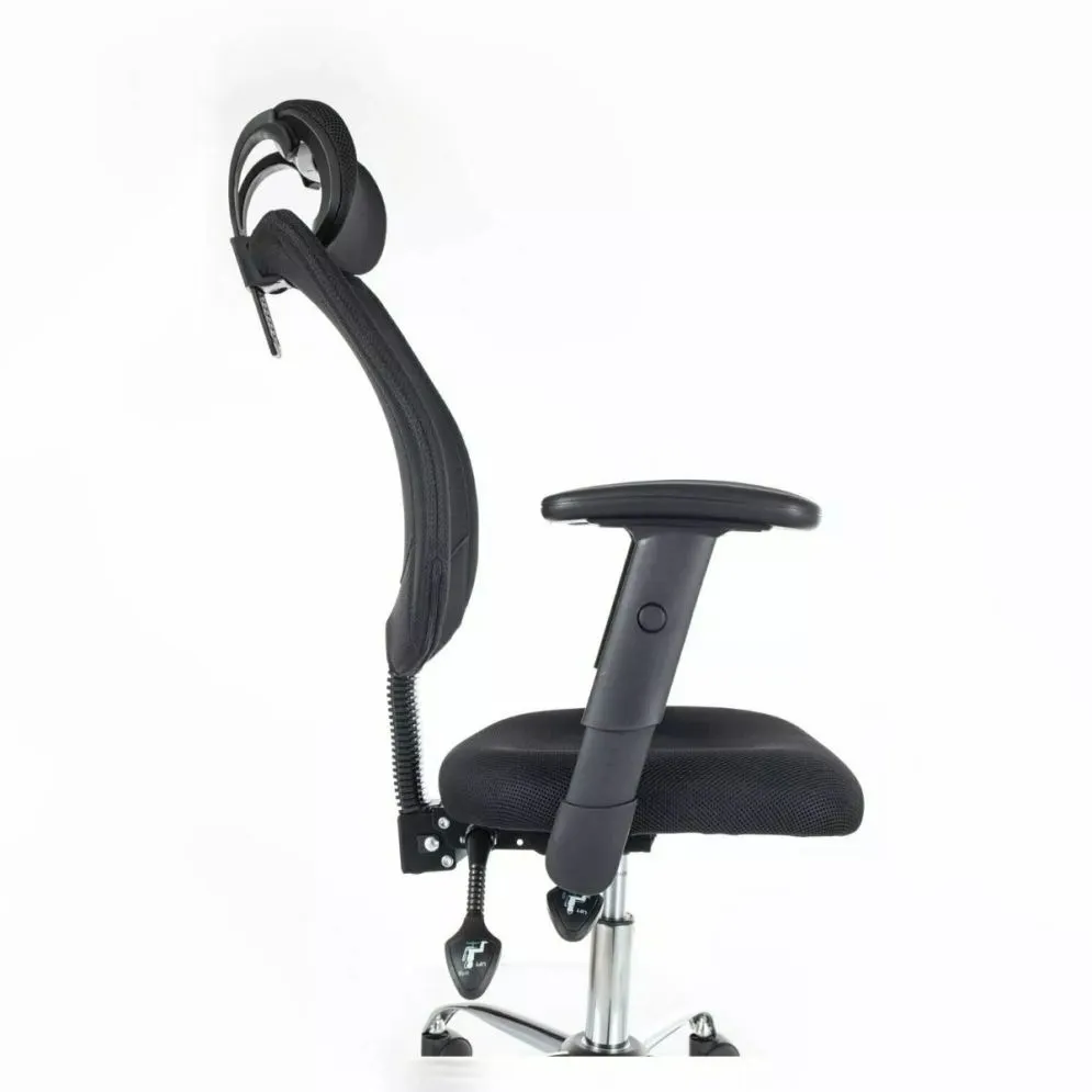 Fotel obrotowy Q-118R czarny z mechanizmem MULTIBLOCK I sklep meblowy MIRAT.
