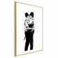 Plakat Kissing Coppers 21x30 cm z ramą złotą z marginesem | MIRAT.