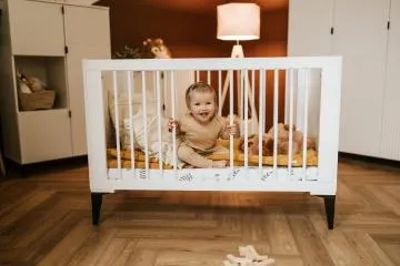 Łóżeczko dziecięce MIA 120x60 białe/czarne
