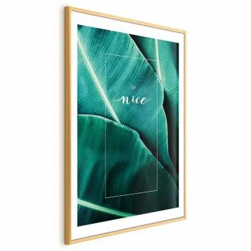 Plakat Be nice 40x60 cm z ramą złotą z marginesem