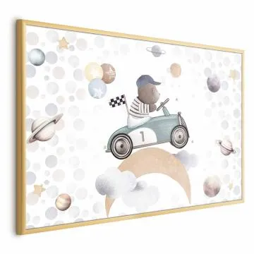 Plakat Miś w wyścigówce 42x29,7 cm z ramą złotą bez marginesu