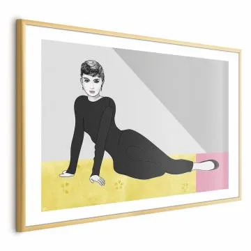 Plakat Piękna Audrey 42x29,7 cm z ramą złotą z marginesem