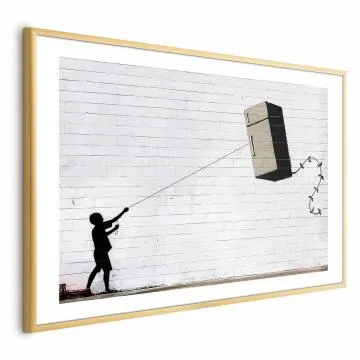 Plakat Latająca lodówka 90x60 cm z ramą złotą z marginesem